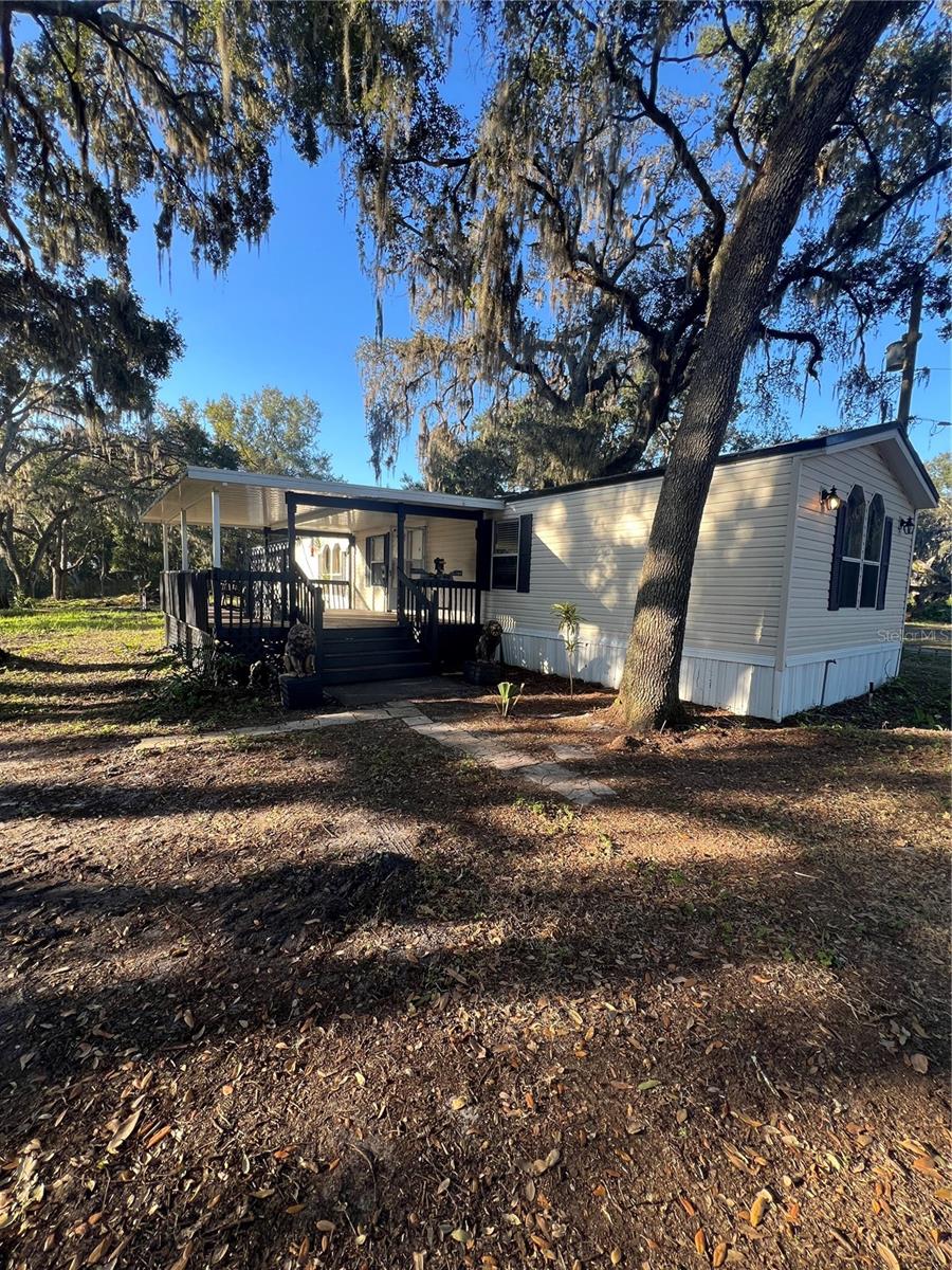ZEPHYRHILLS COLONY CO - Residential Lease