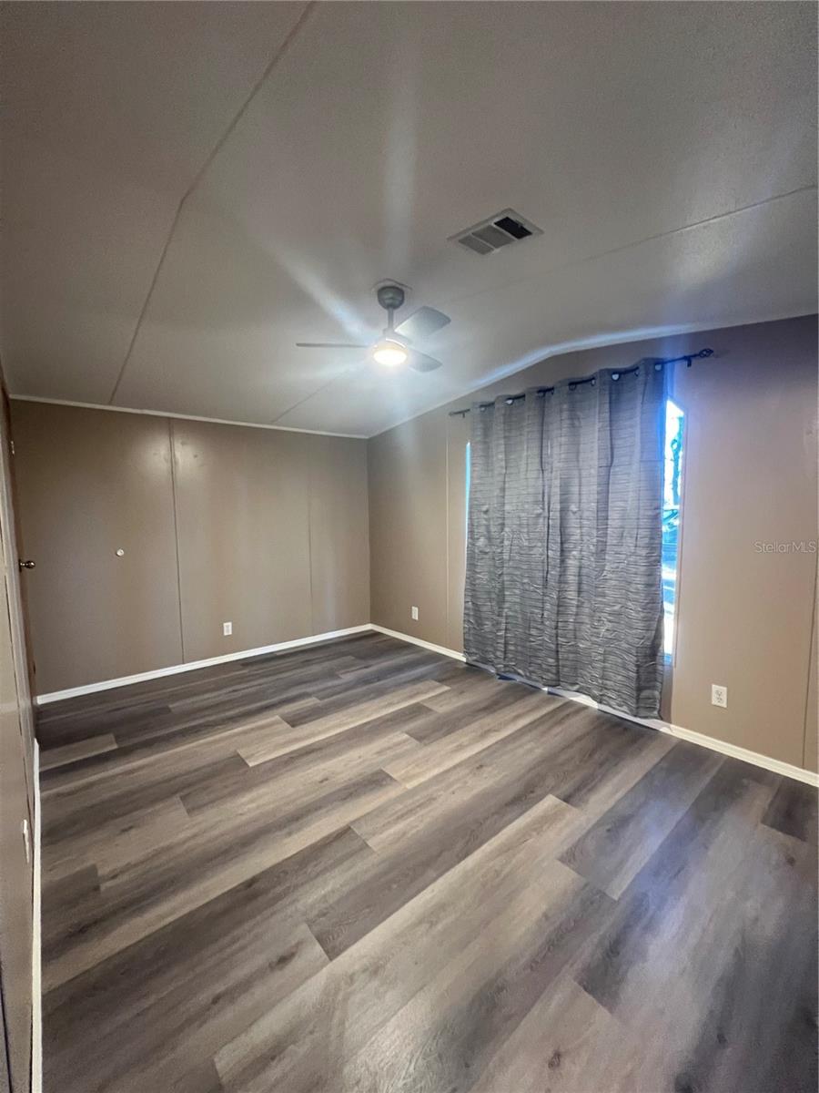 ZEPHYRHILLS COLONY CO - Residential Lease