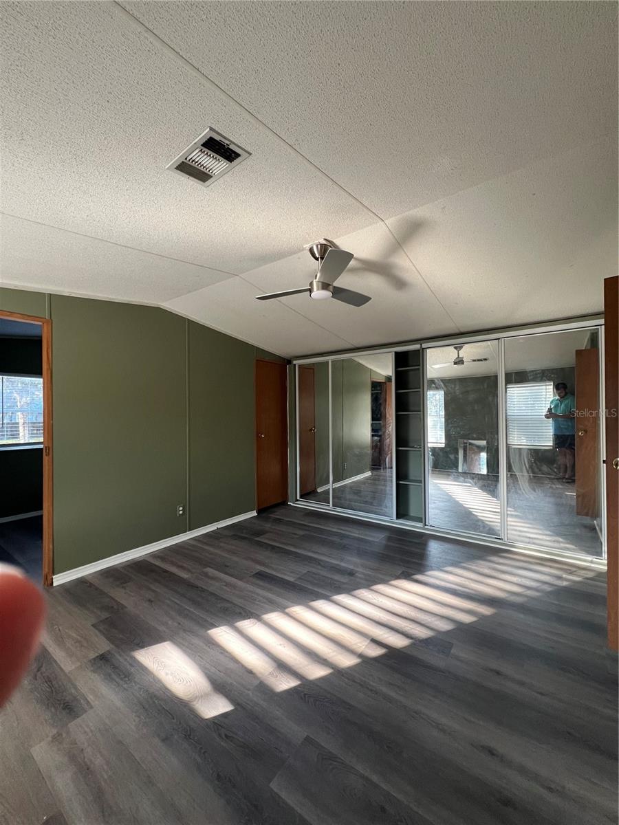 ZEPHYRHILLS COLONY CO - Residential Lease