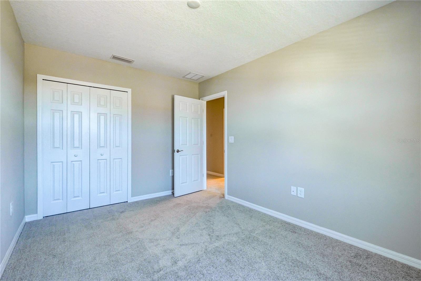 TREVESTA PH IIIC & IIID - Residential Lease