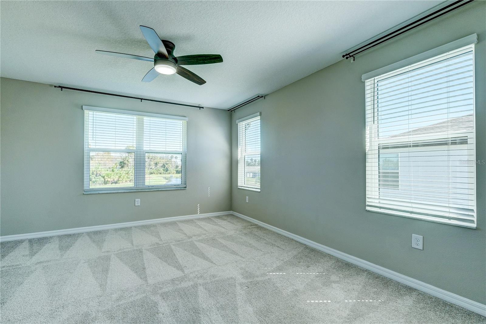 TREVESTA PH IIIC & IIID - Residential Lease