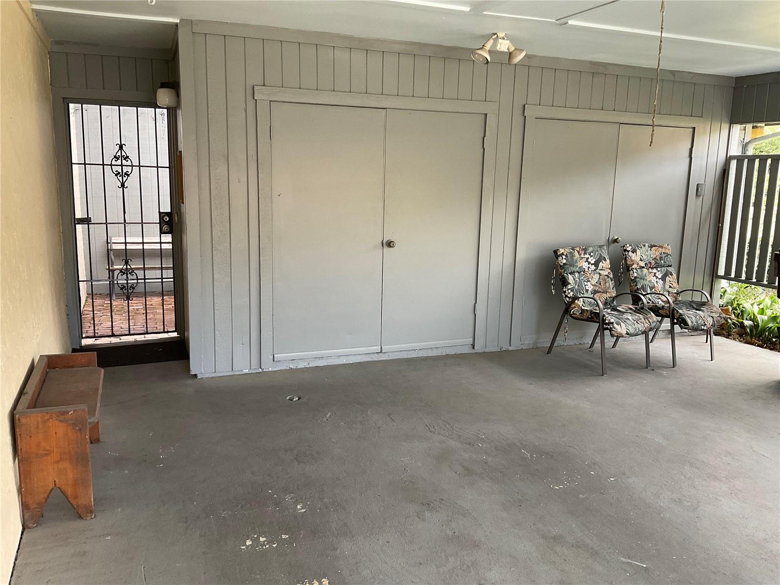 BLUFFS CHRISTINA 01 - Residential