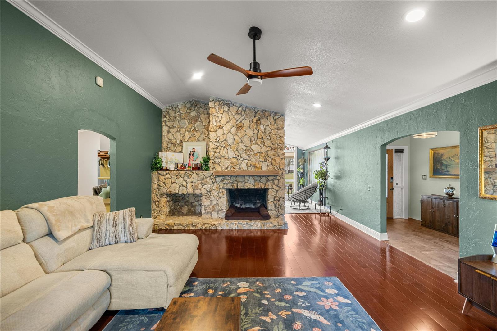 STONEWOOD ESTATE - Residential