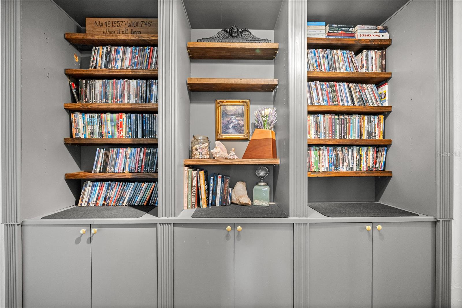 STONEWOOD ESTATE - Residential