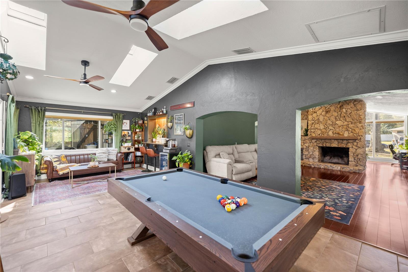 STONEWOOD ESTATE - Residential