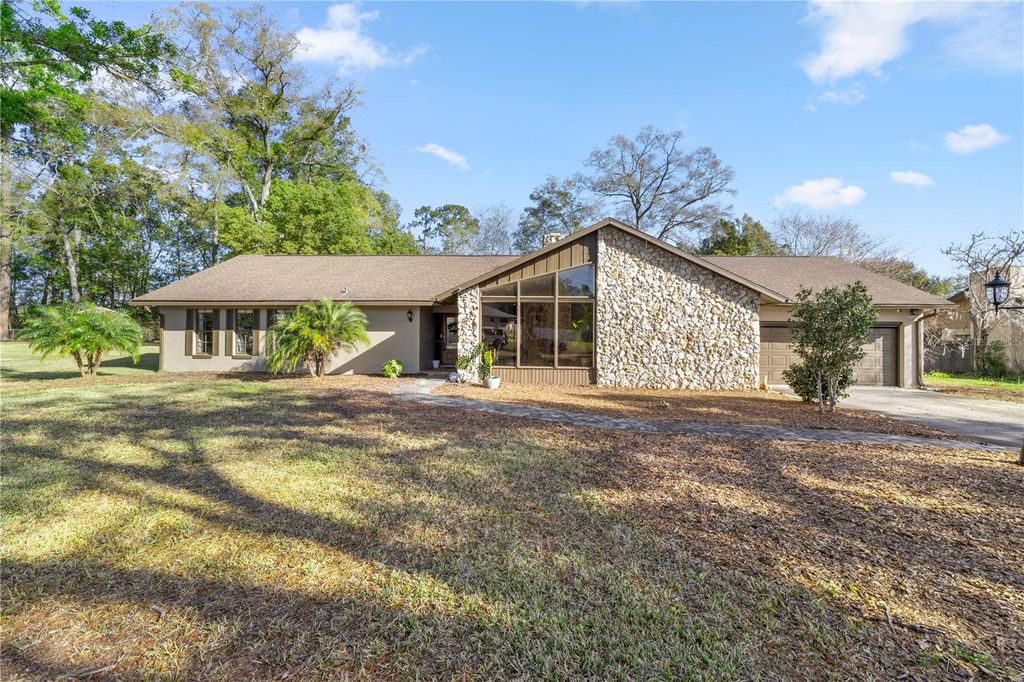 Photo of 4425 SE 2nd Place, Ocala, FL 34471 (MLS # OM721448)