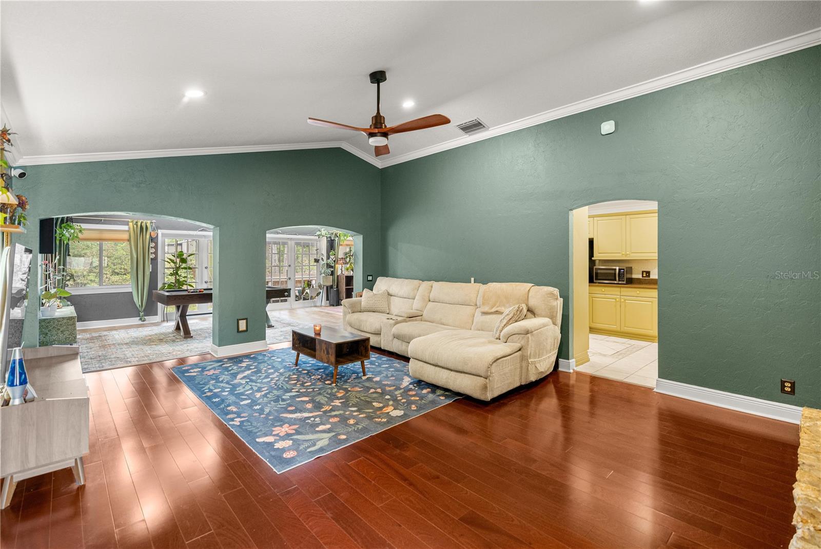 STONEWOOD ESTATE - Residential