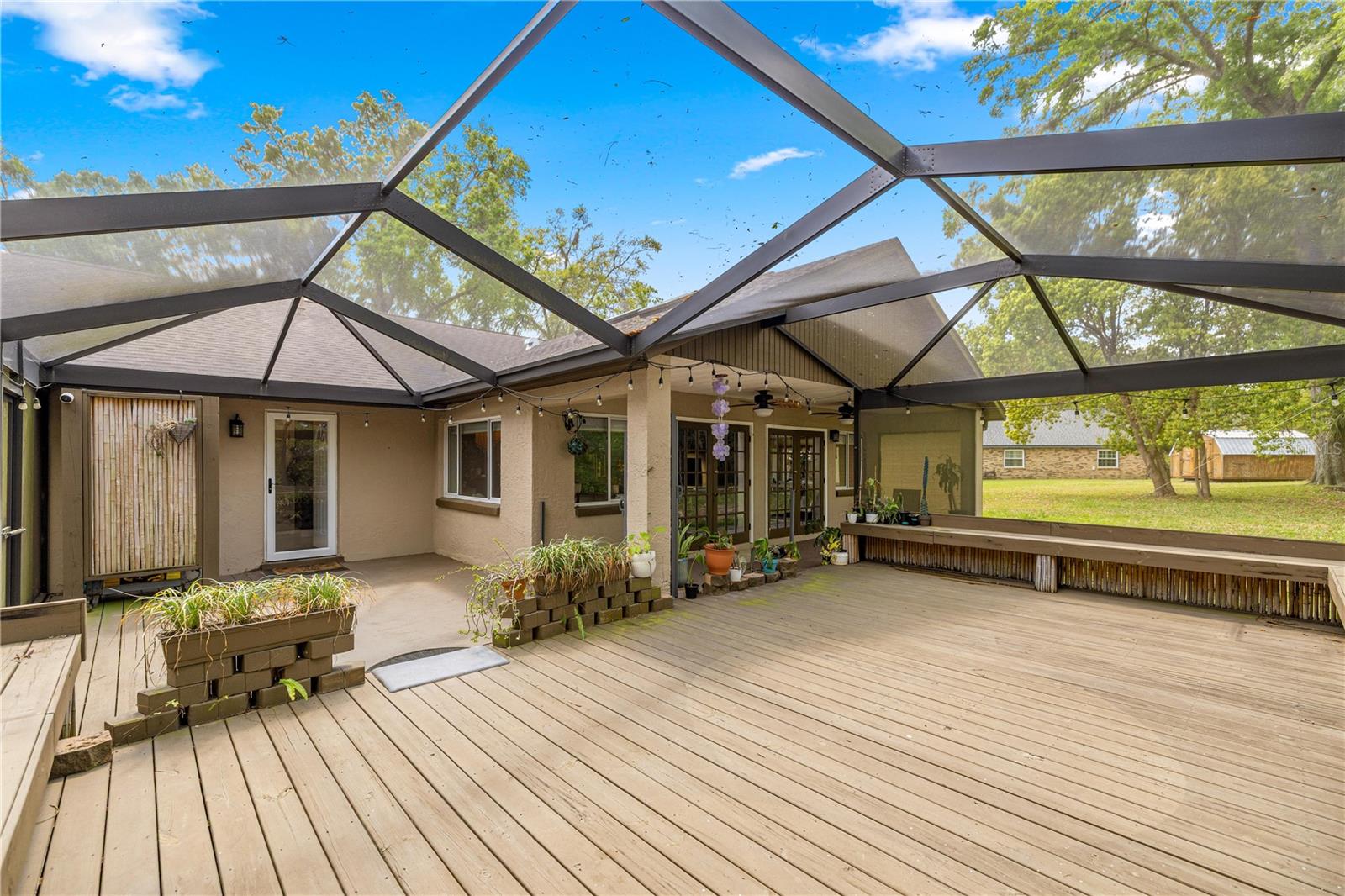 STONEWOOD ESTATE - Residential