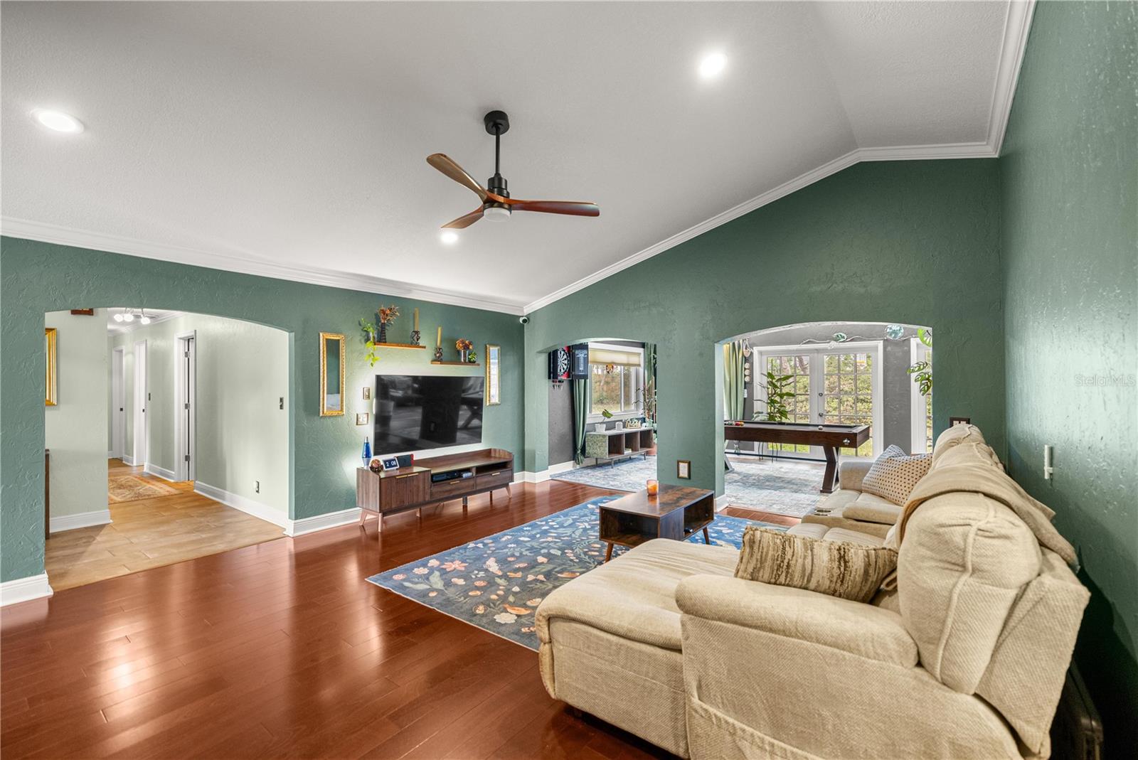 STONEWOOD ESTATE - Residential