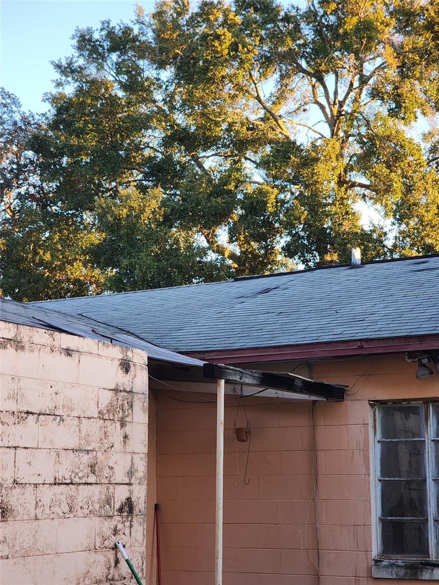 SUNSHINE GARDENS - Residential