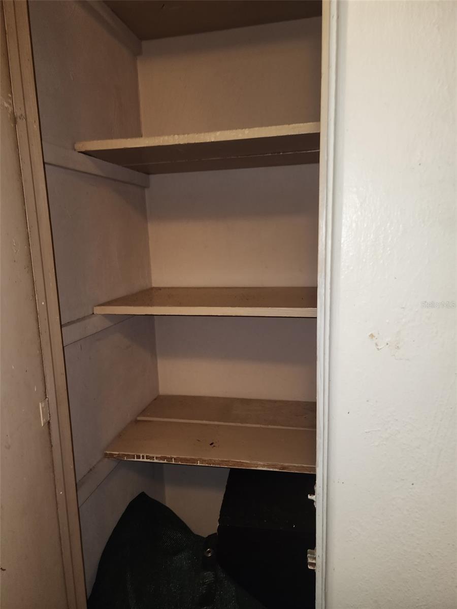 SUNSHINE GARDENS - Residential