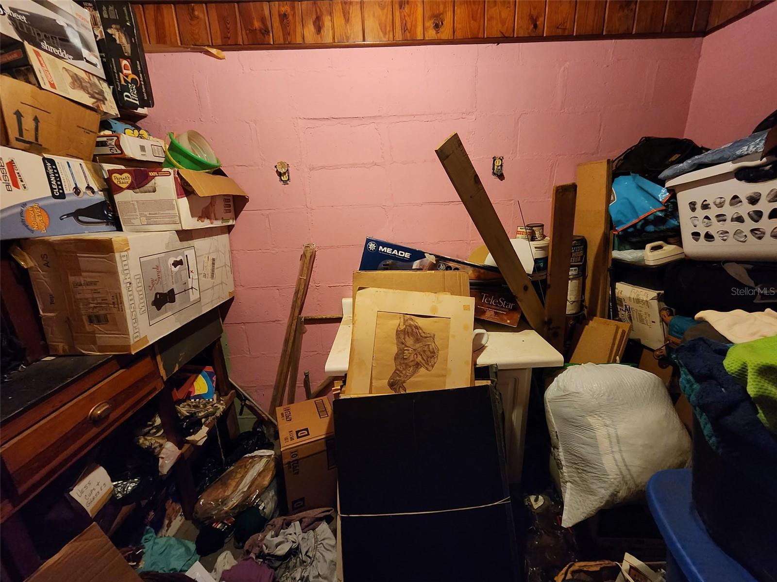 SUNSHINE GARDENS - Residential