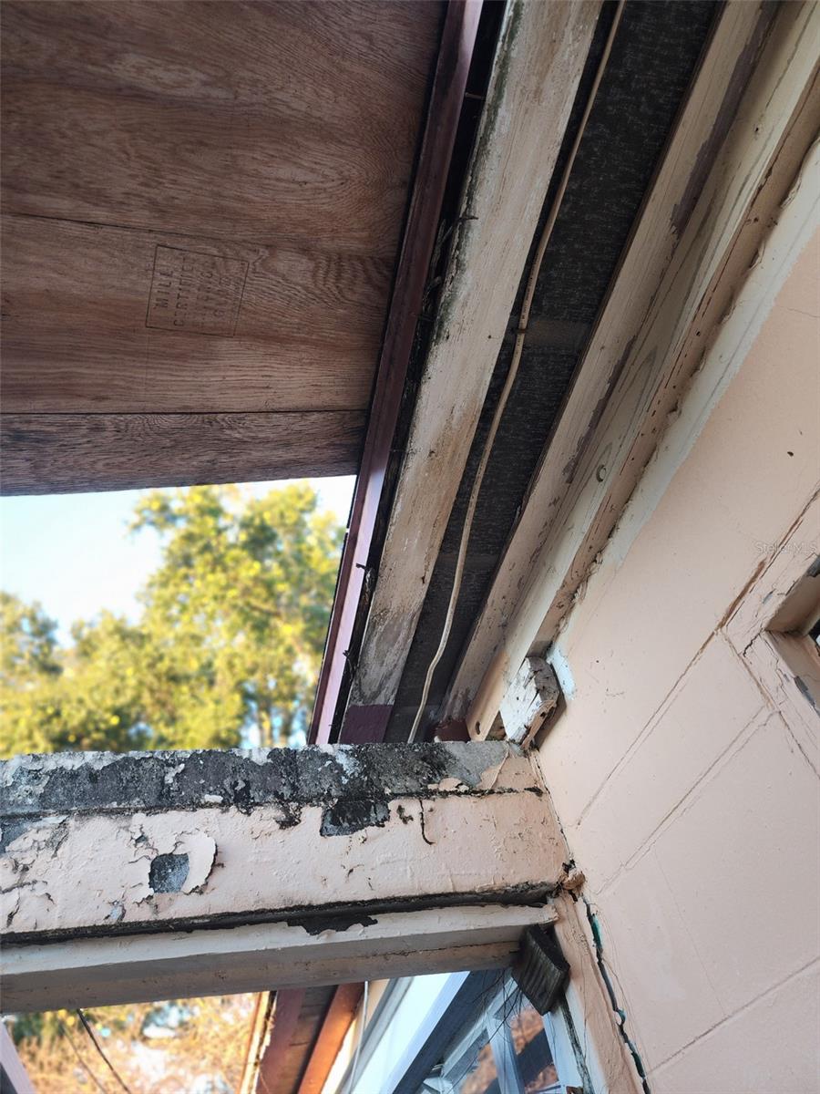 SUNSHINE GARDENS - Residential