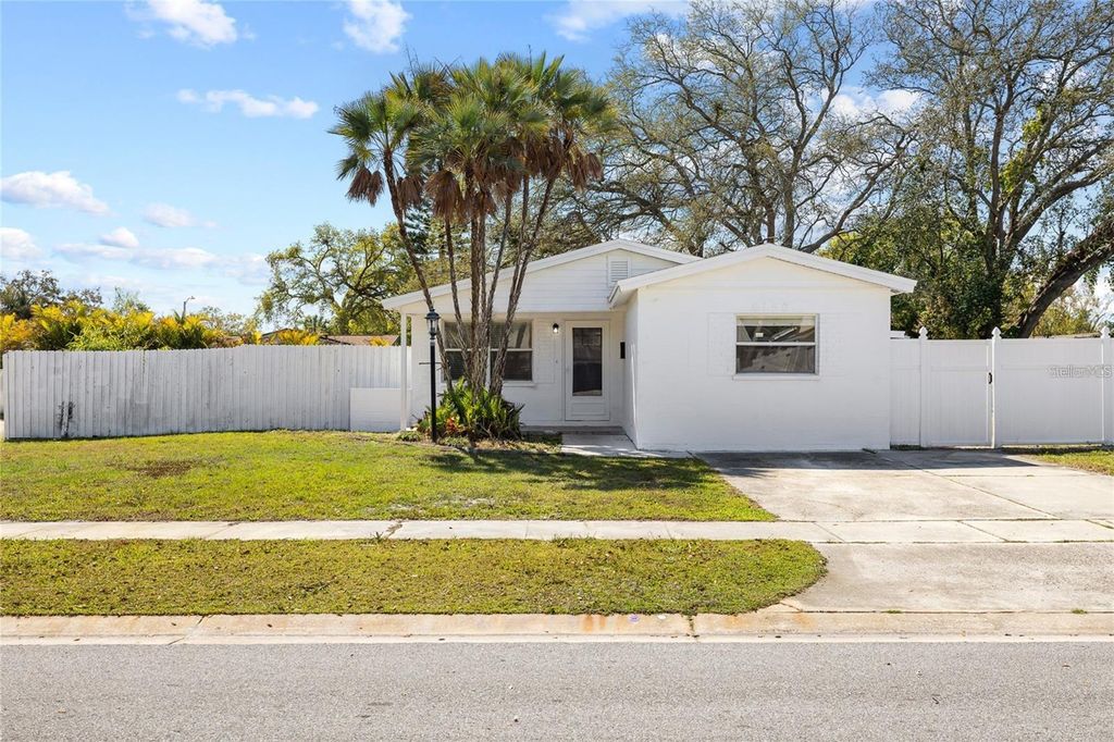 Photo of 6150 101st Avenue N, Pinellas Park, FL 33782 (MLS # O6399985)