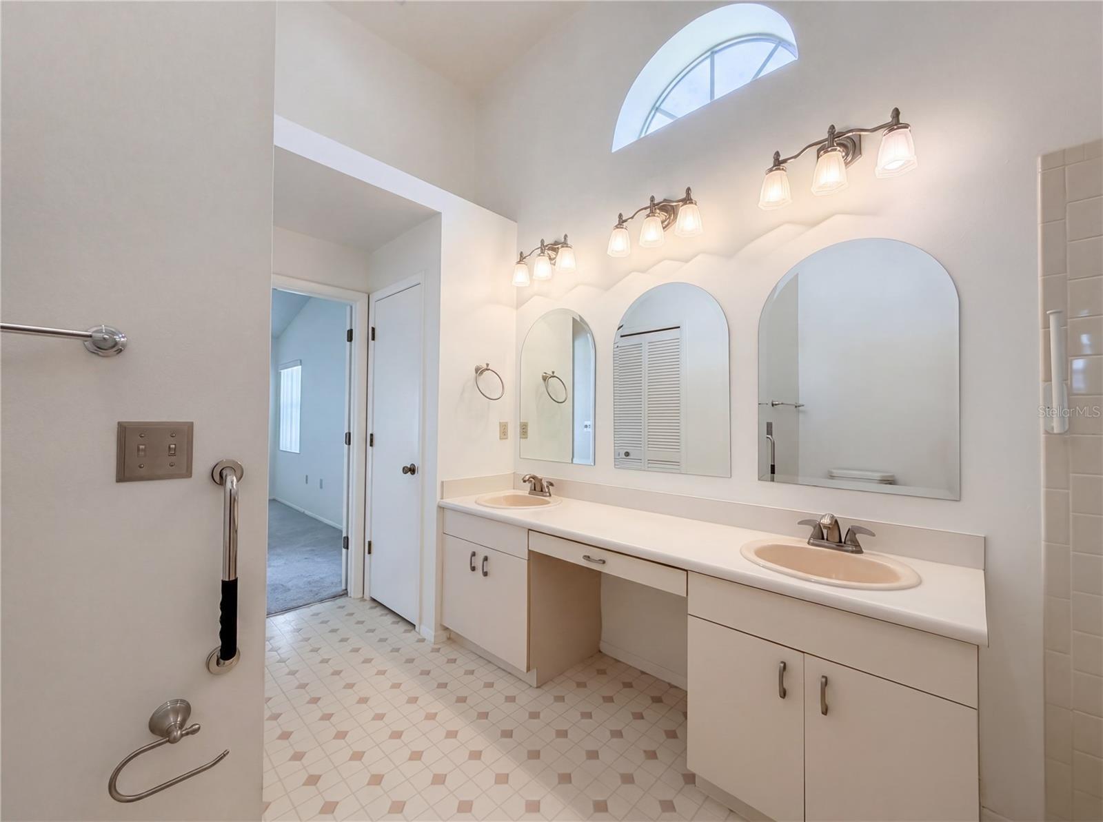 BRADEN RIVER LAKES - Residential