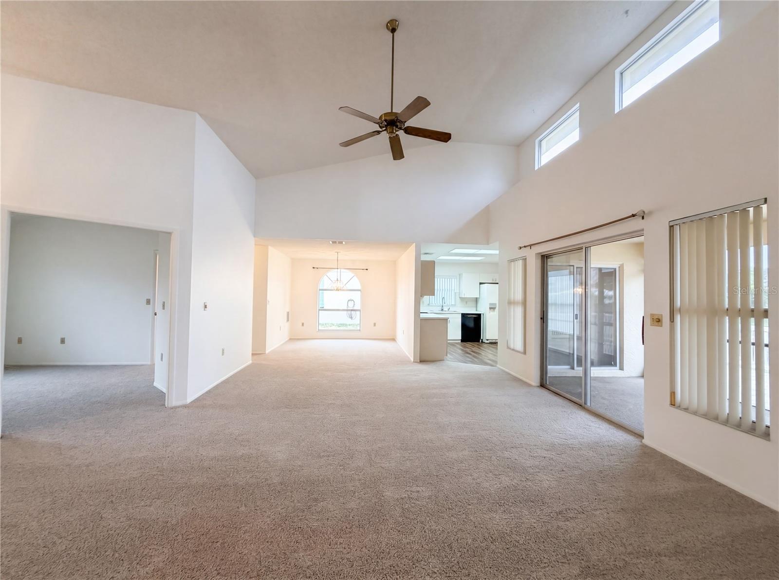 BRADEN RIVER LAKES - Residential