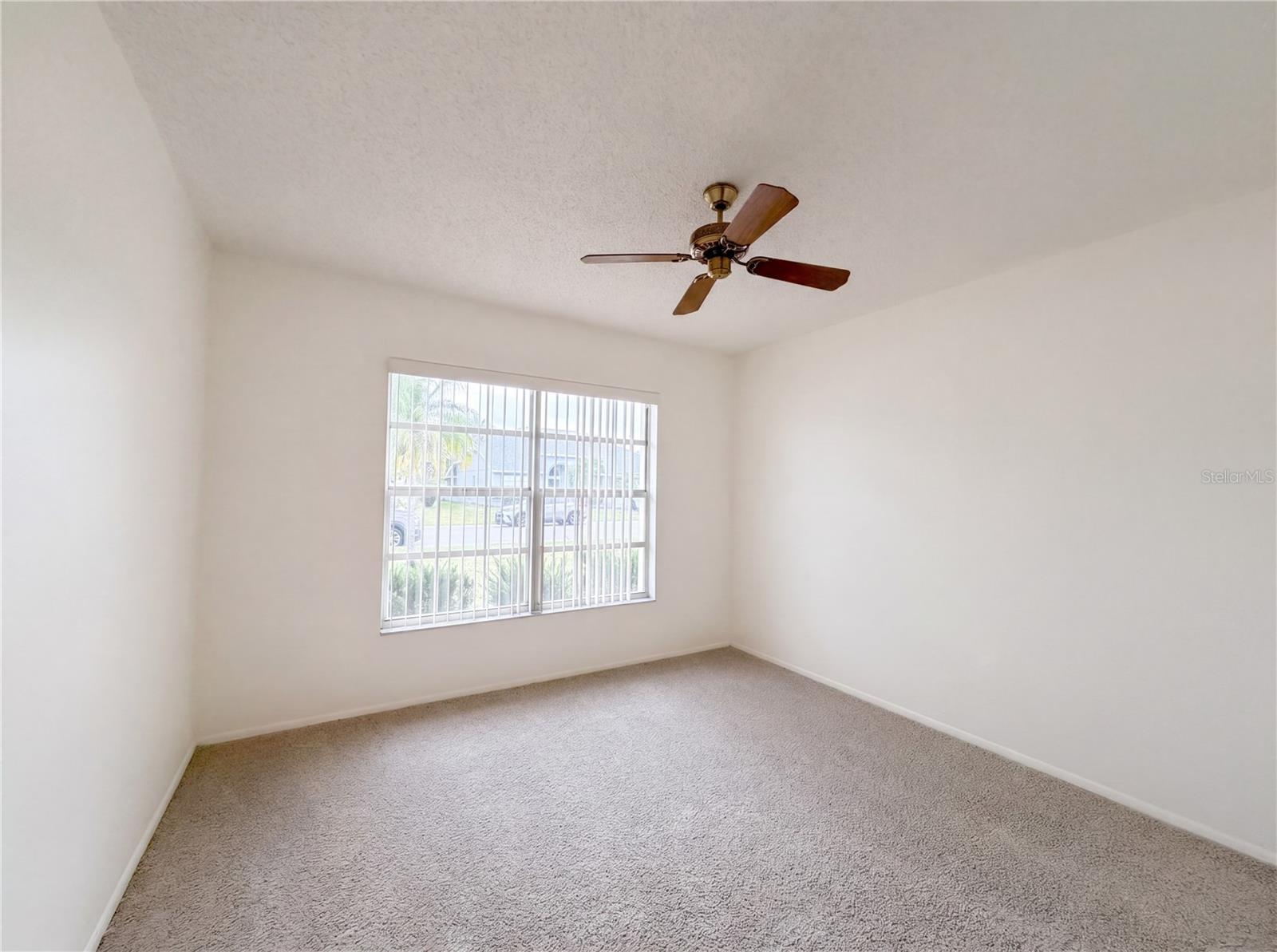 BRADEN RIVER LAKES - Residential