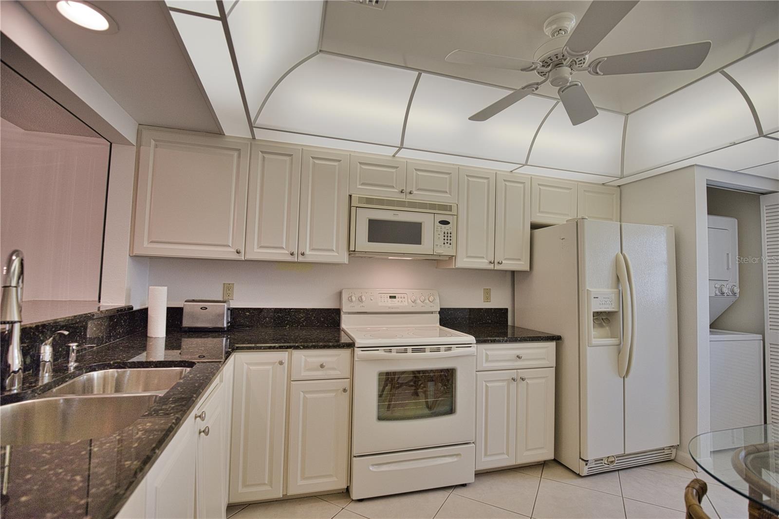 CAPRI WEST - Residential Lease