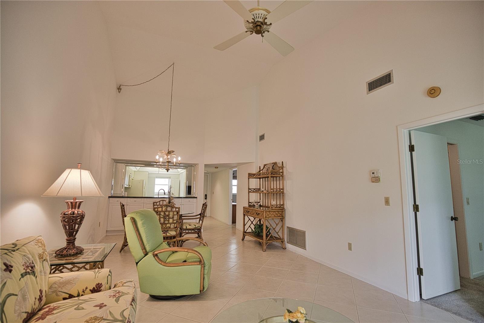 CAPRI WEST - Residential Lease