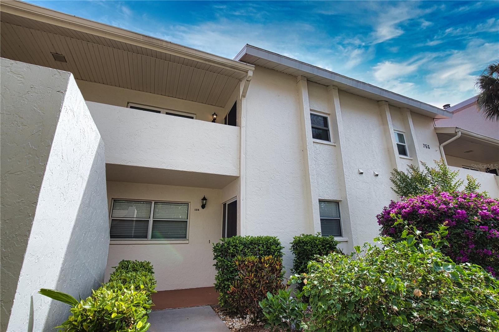 CAPRI WEST - Residential Lease