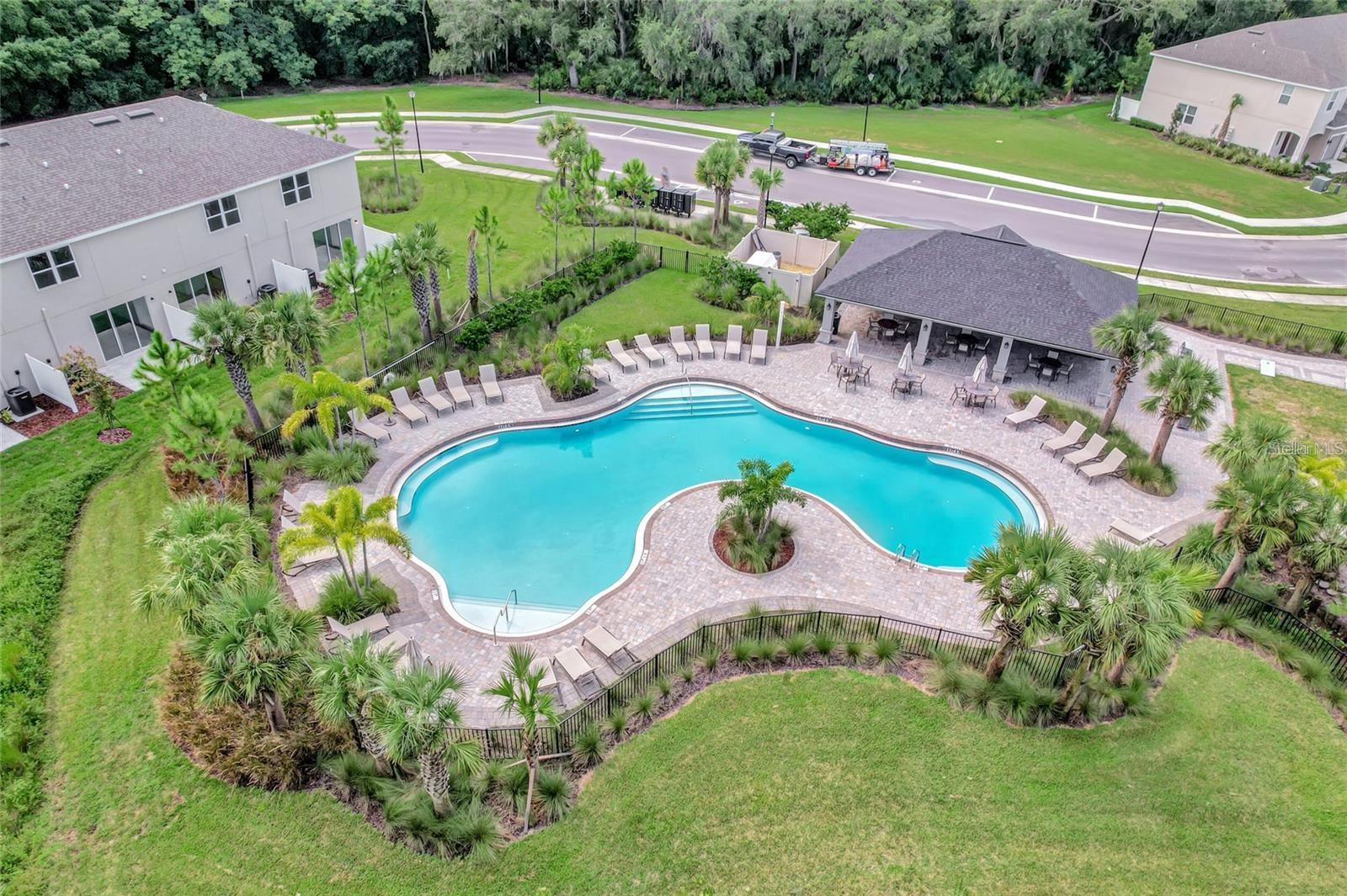 ARTISAN LAKES PRCL J PH I & II - Residential Lease