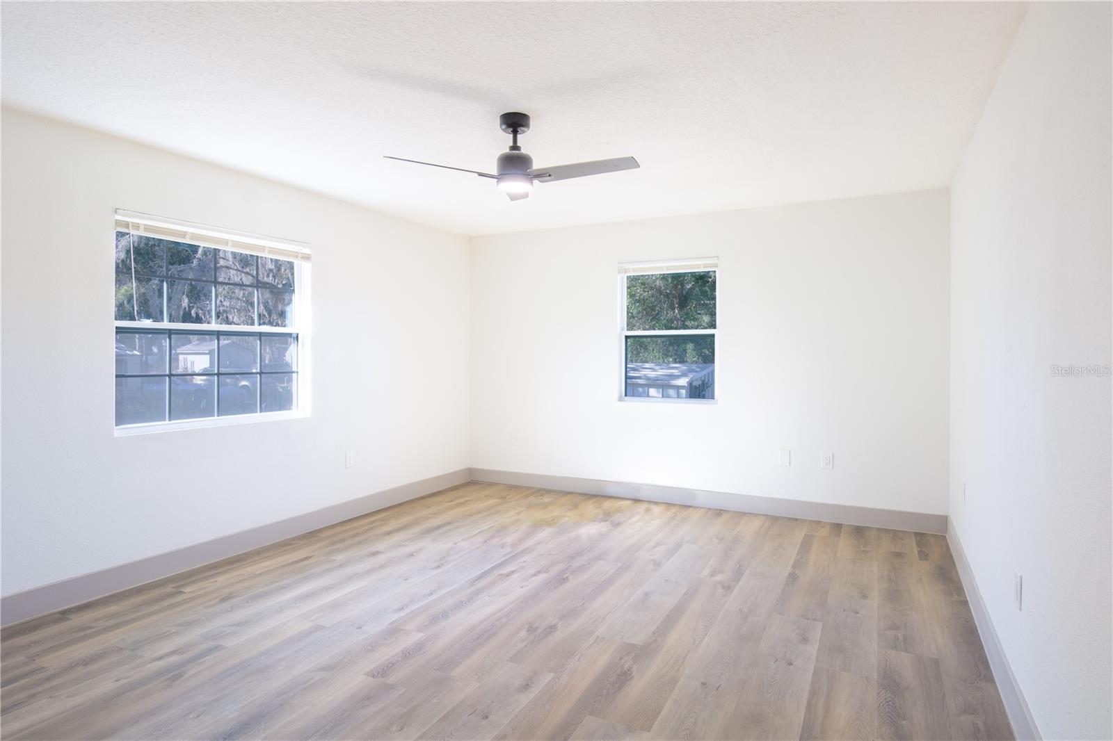 ANDERSONS MINERAL WATER COURT - Residential