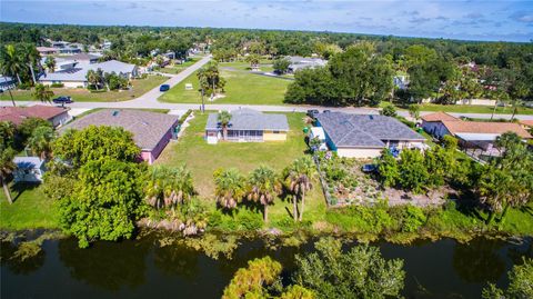 A home in PORT CHARLOTTE