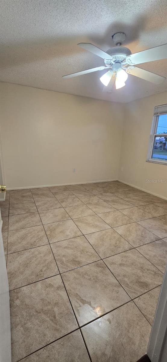 PORT CHARLOTTE SEC 005 - Residential Lease