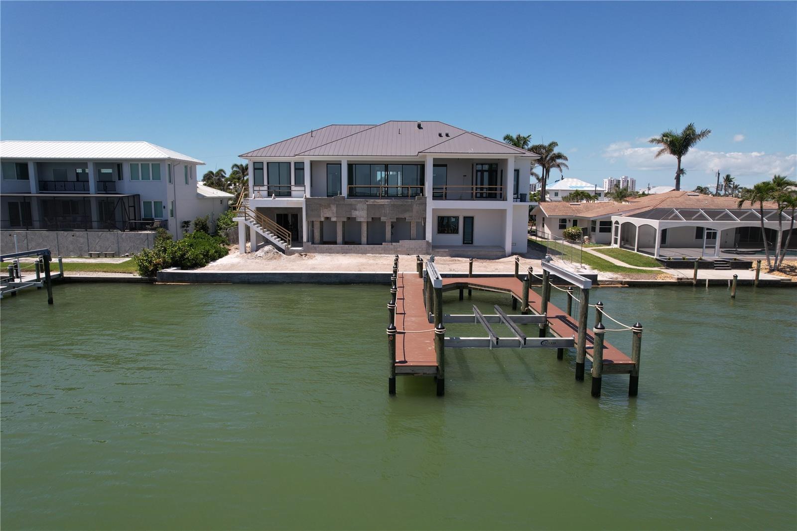 15 BAYVIEW BOULEVARD
