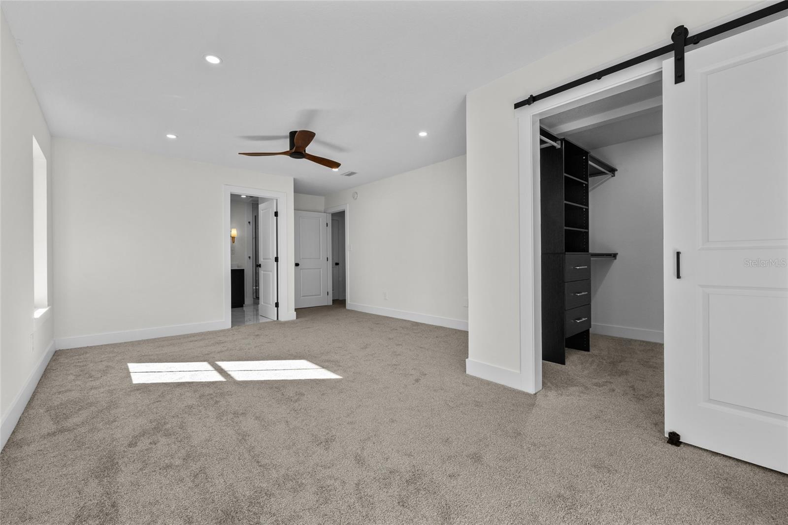 CLUB VIEW PARK SUB - Residential