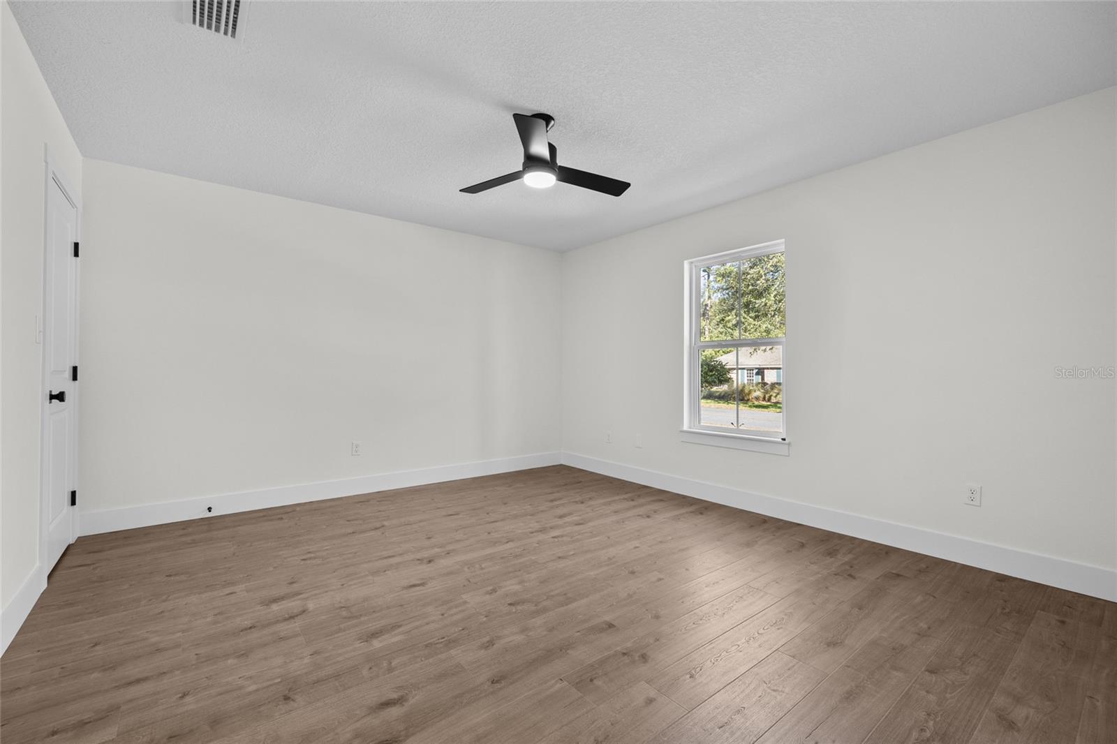 CLUB VIEW PARK SUB - Residential