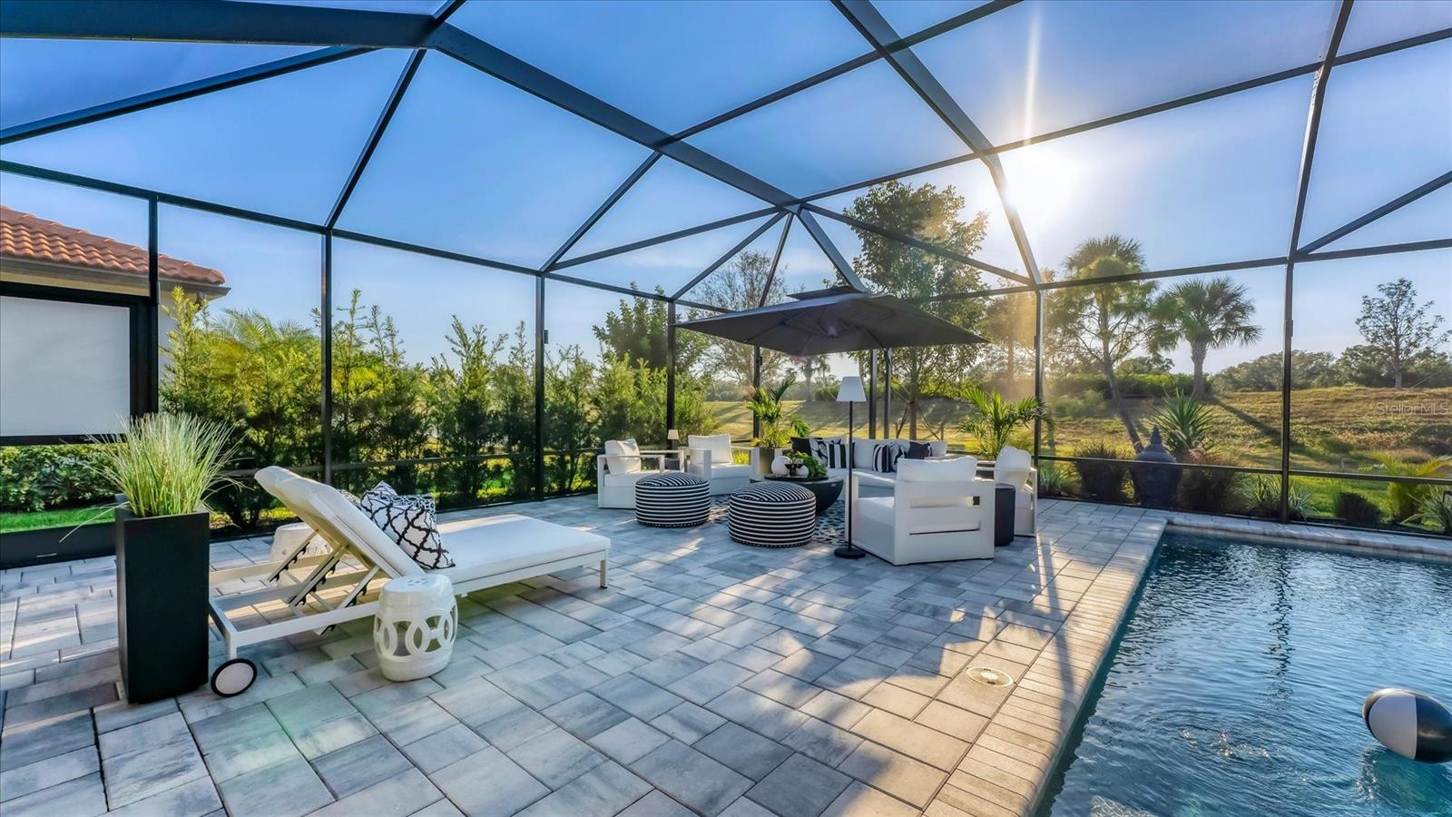 SARASOTA NATIONAL - Residential