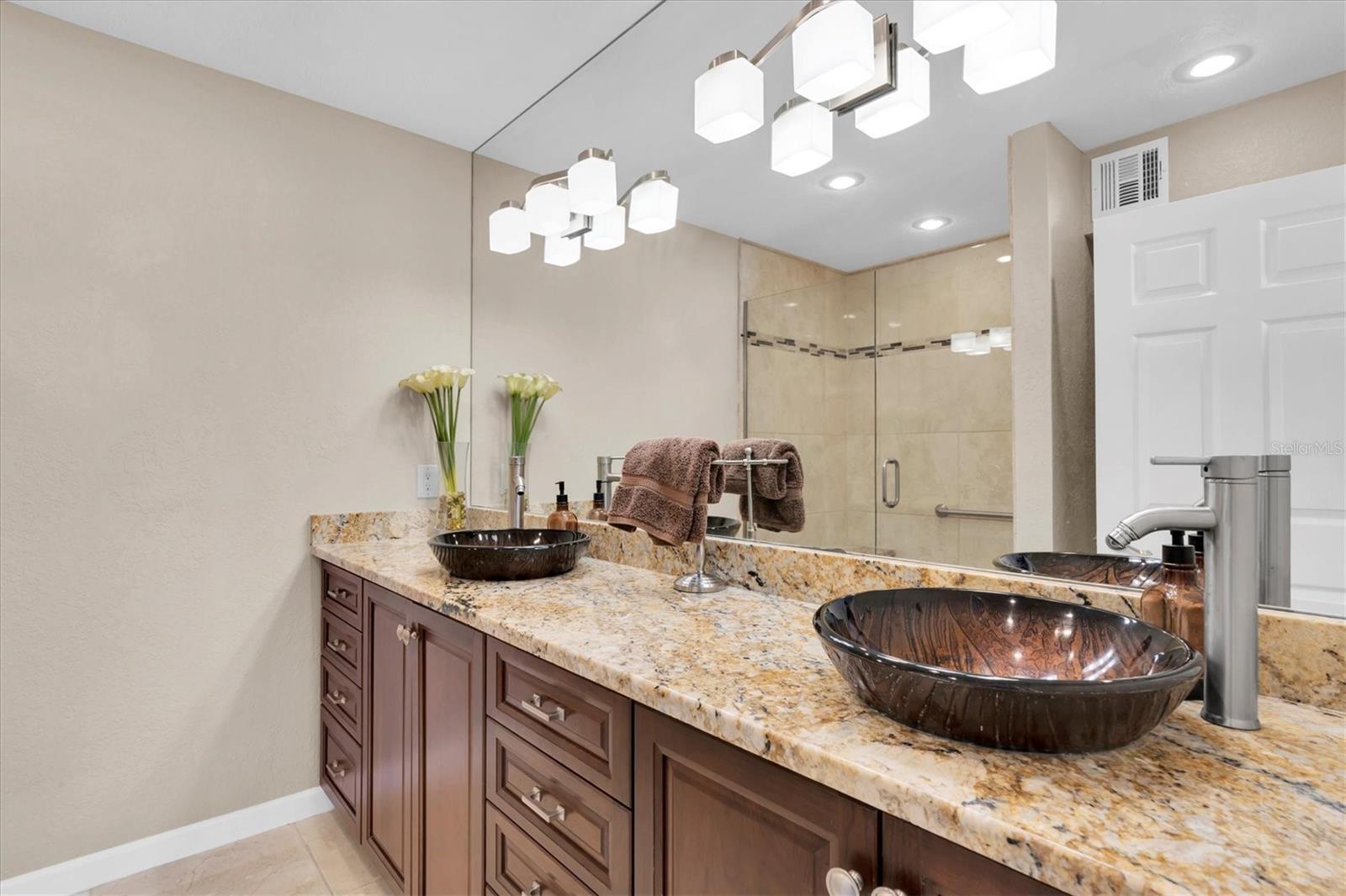 CEDARSAND CONDO - Residential