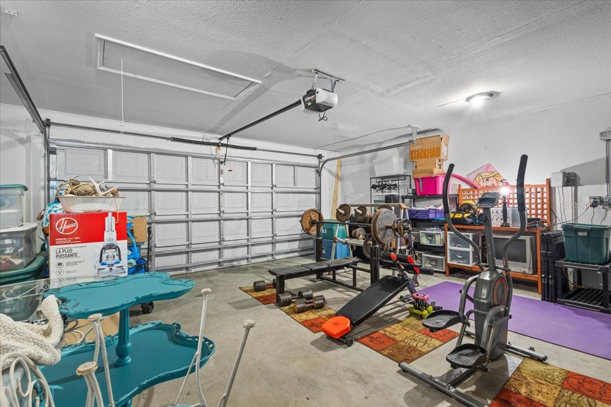 COUNTRYSIDE ESTATE - Residential