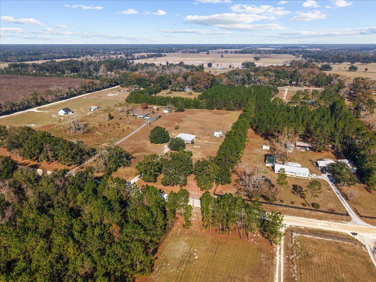 COUNTRYSIDE ESTATE - Residential