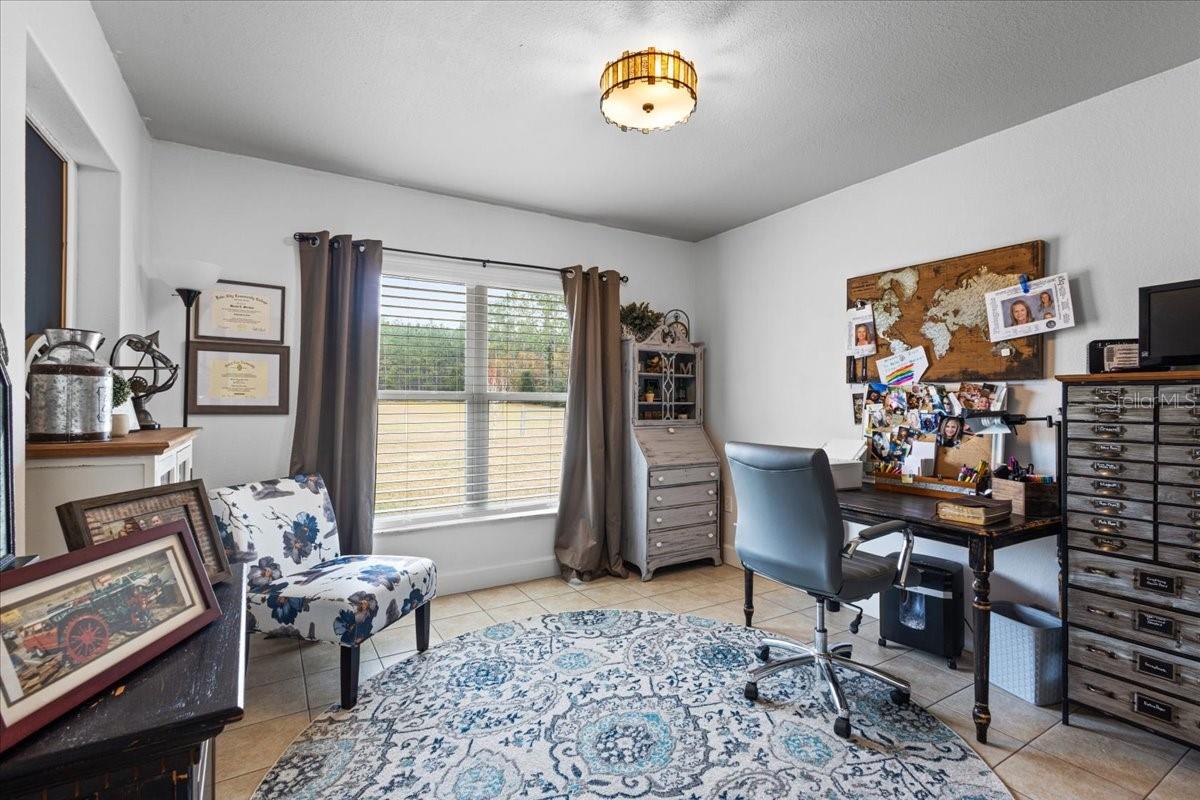 COUNTRYSIDE ESTATE - Residential