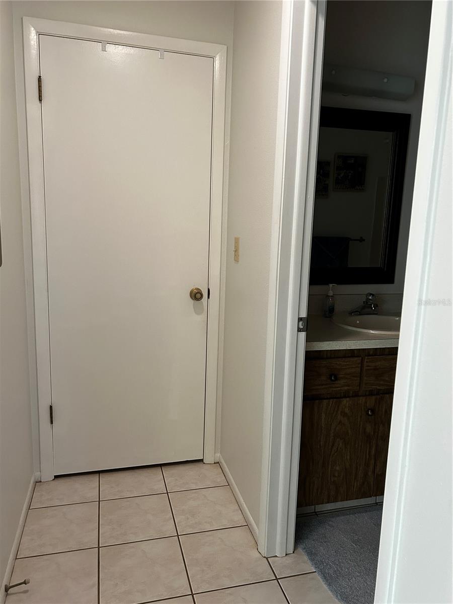 VILLAGE WOODS CONDO PH 02 - Residential