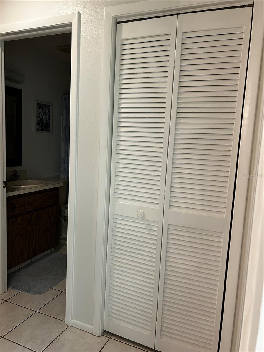 VILLAGE WOODS CONDO PH 02 - Residential