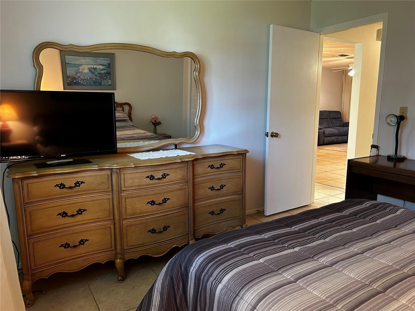 VILLAGE WOODS CONDO PH 02 - Residential