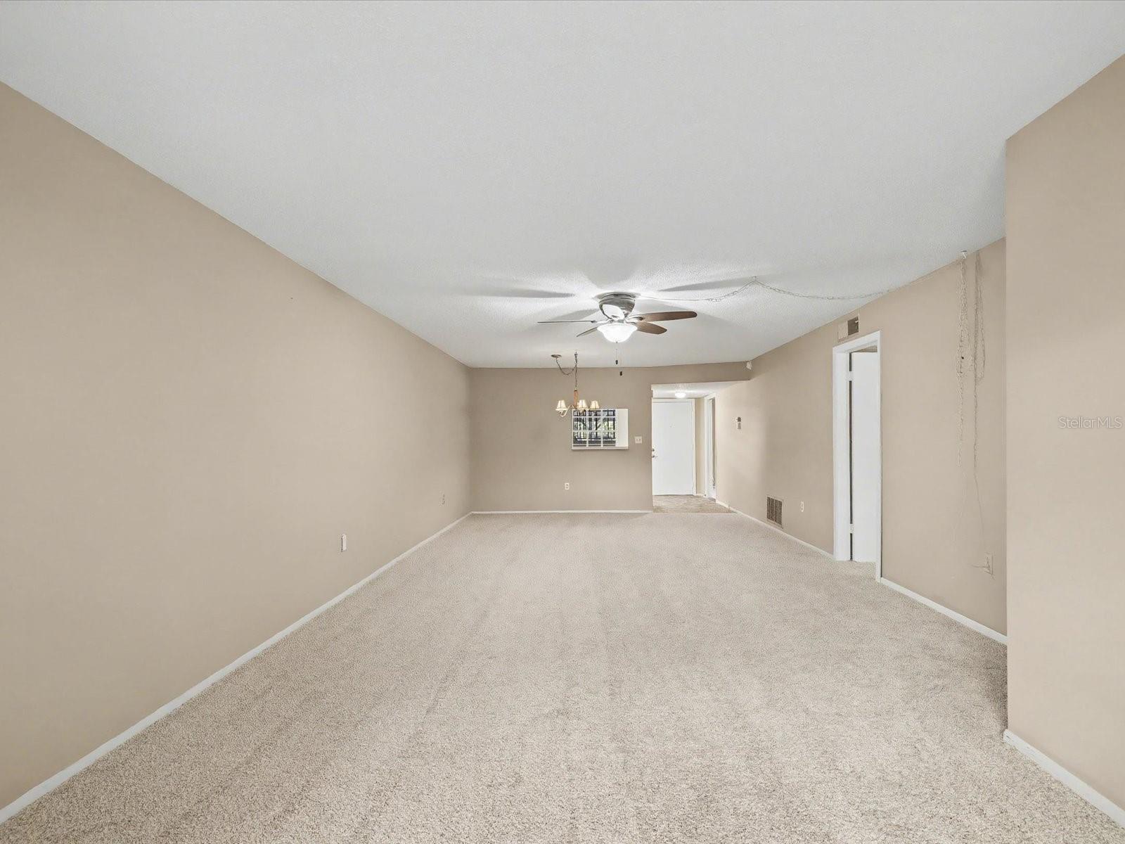 PATRICIAN OAKS - Residential