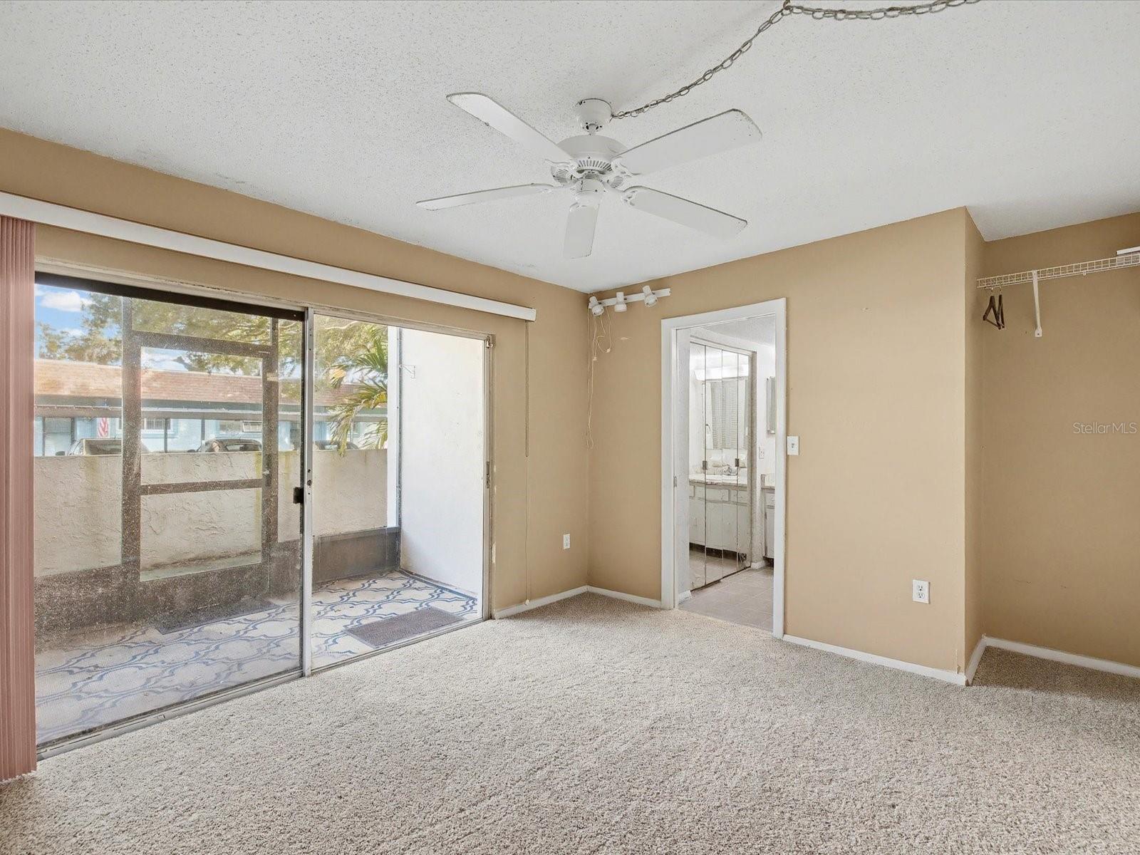 PATRICIAN OAKS - Residential