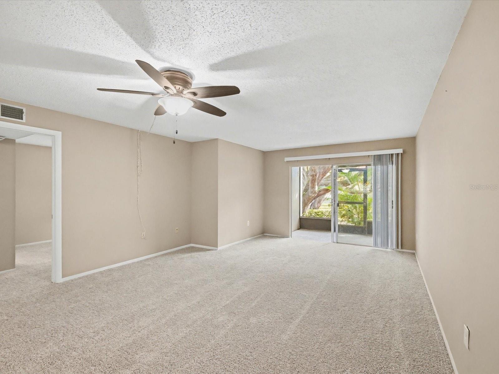 PATRICIAN OAKS - Residential