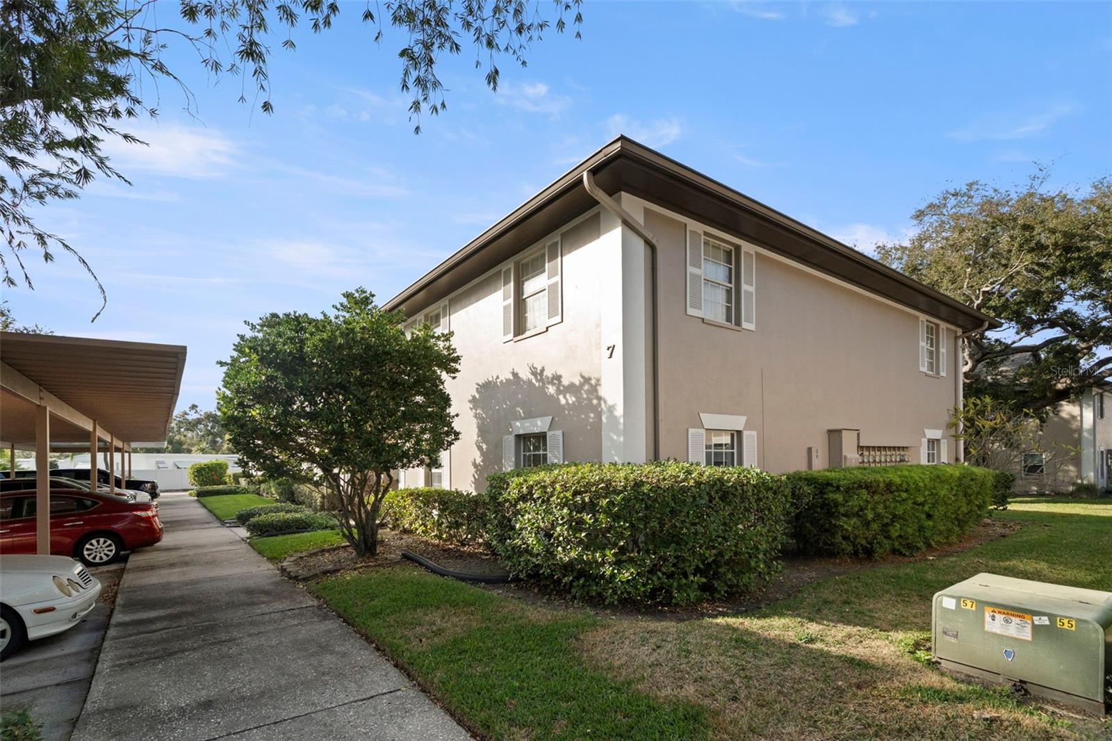 BAY OAKS CONDO - Residential