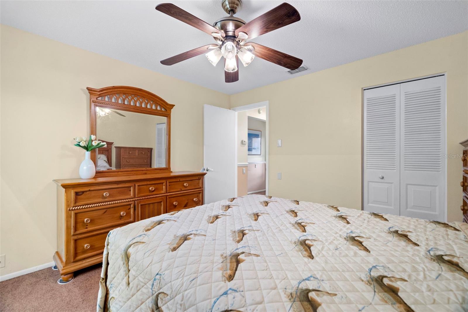 BAY OAKS CONDO - Residential