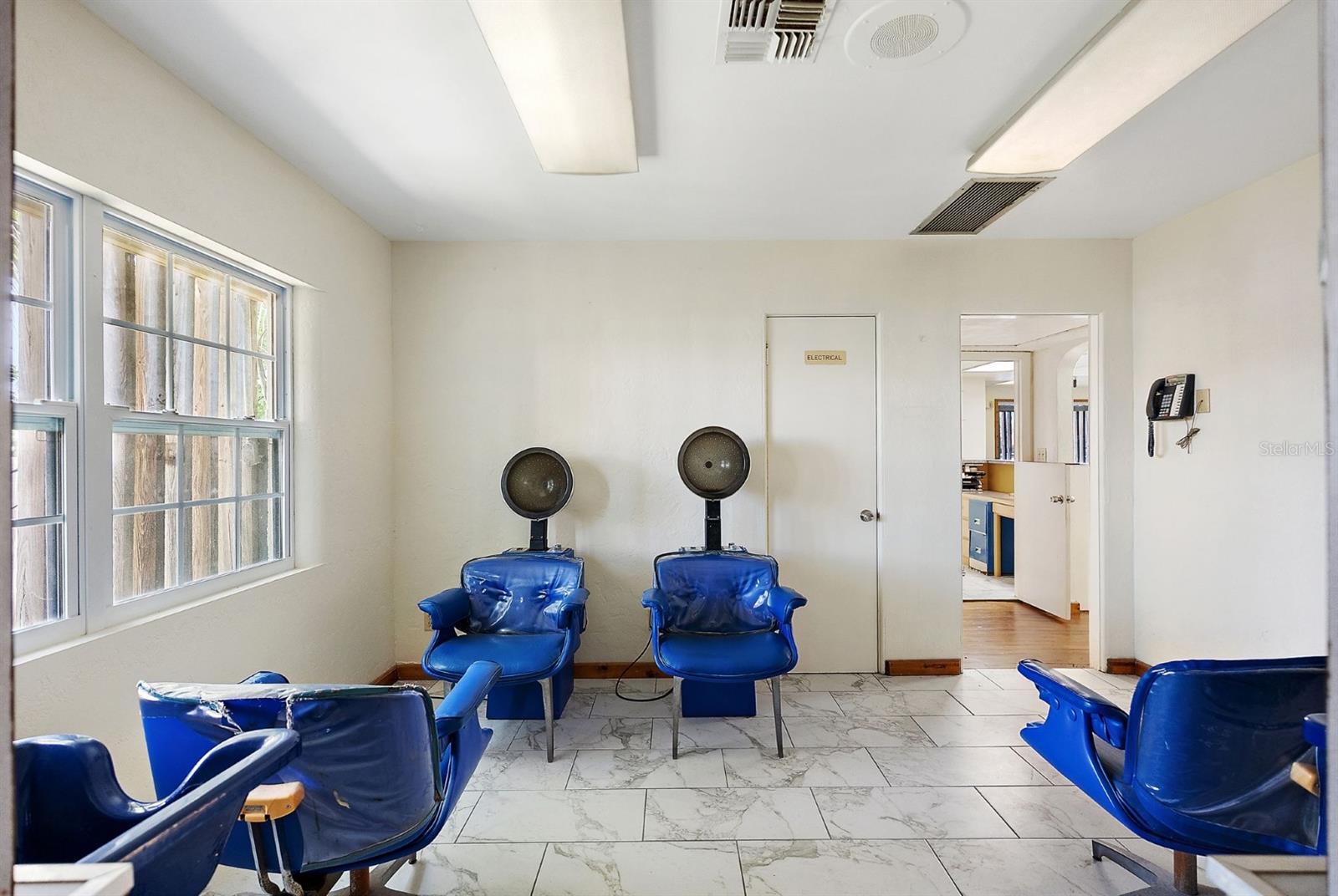 CHILDS PARK - Commercial Sale