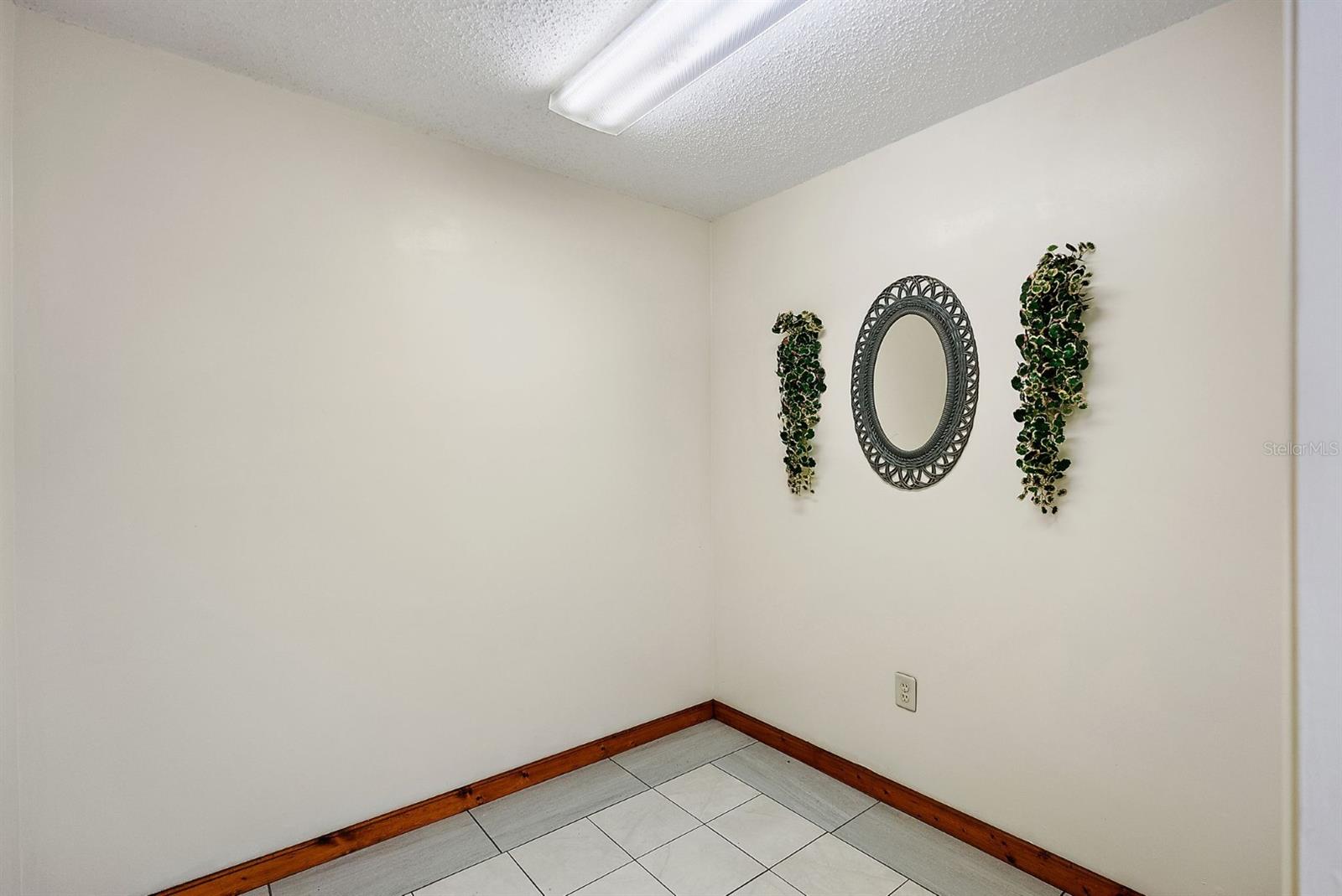 CHILDS PARK - Commercial Sale