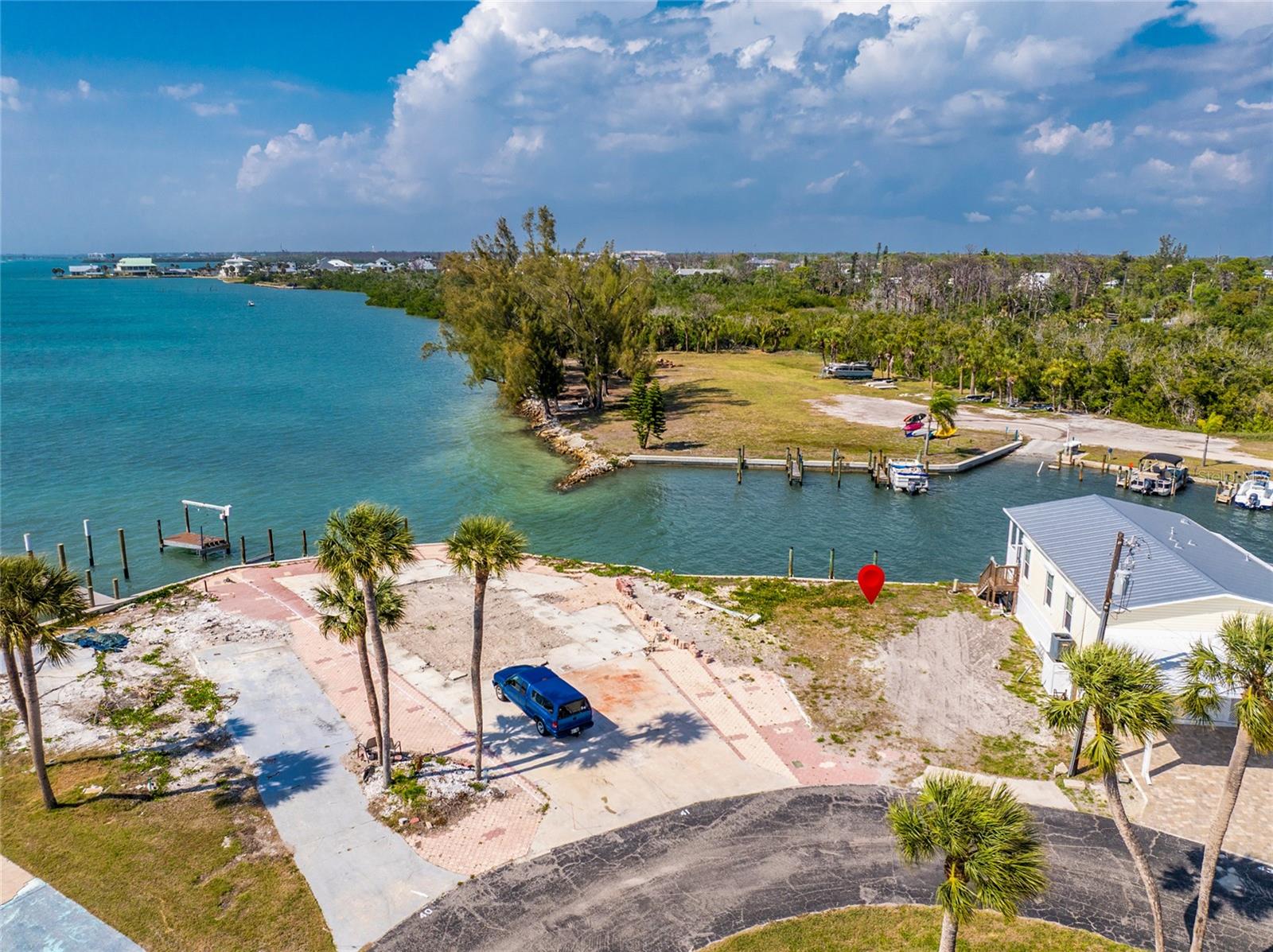 PARK POINTE MOB HME VLGE - Land