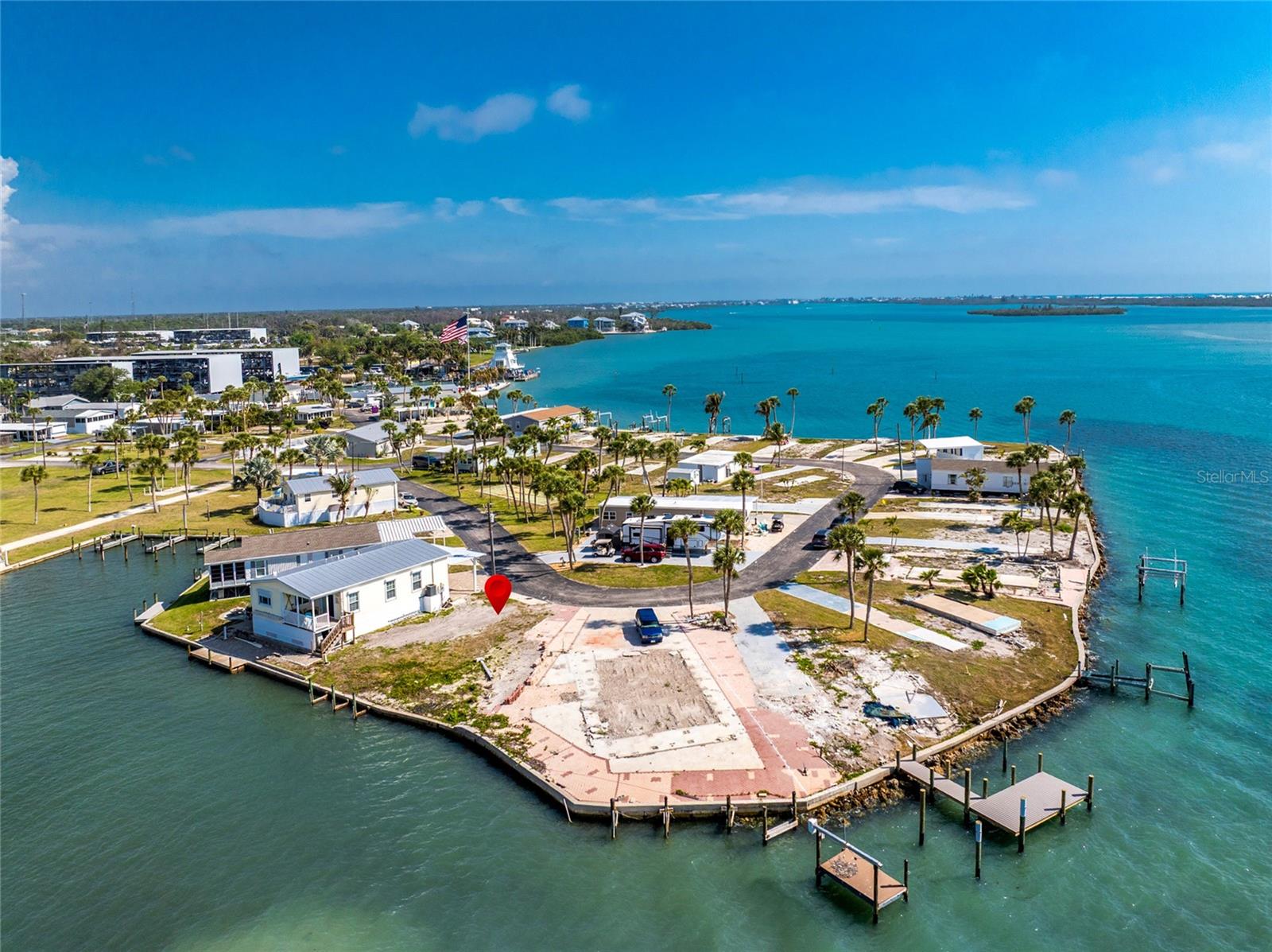 PARK POINTE MOB HME VLGE - Land