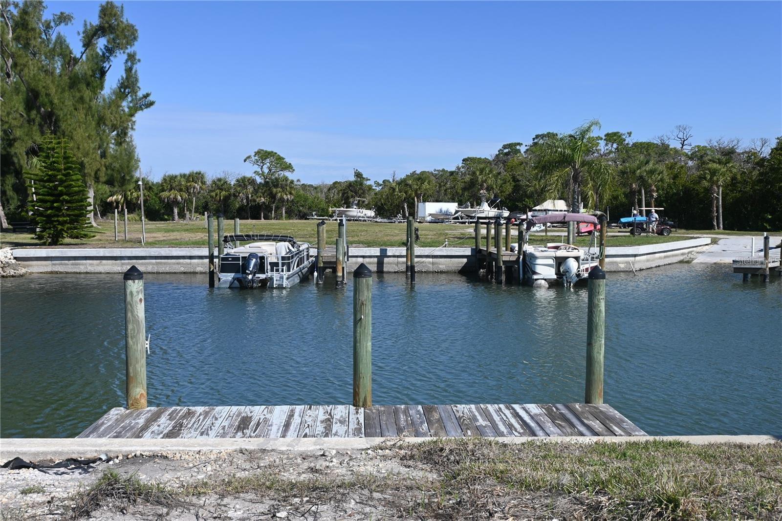 PARK POINTE MOB HME VLGE - Land