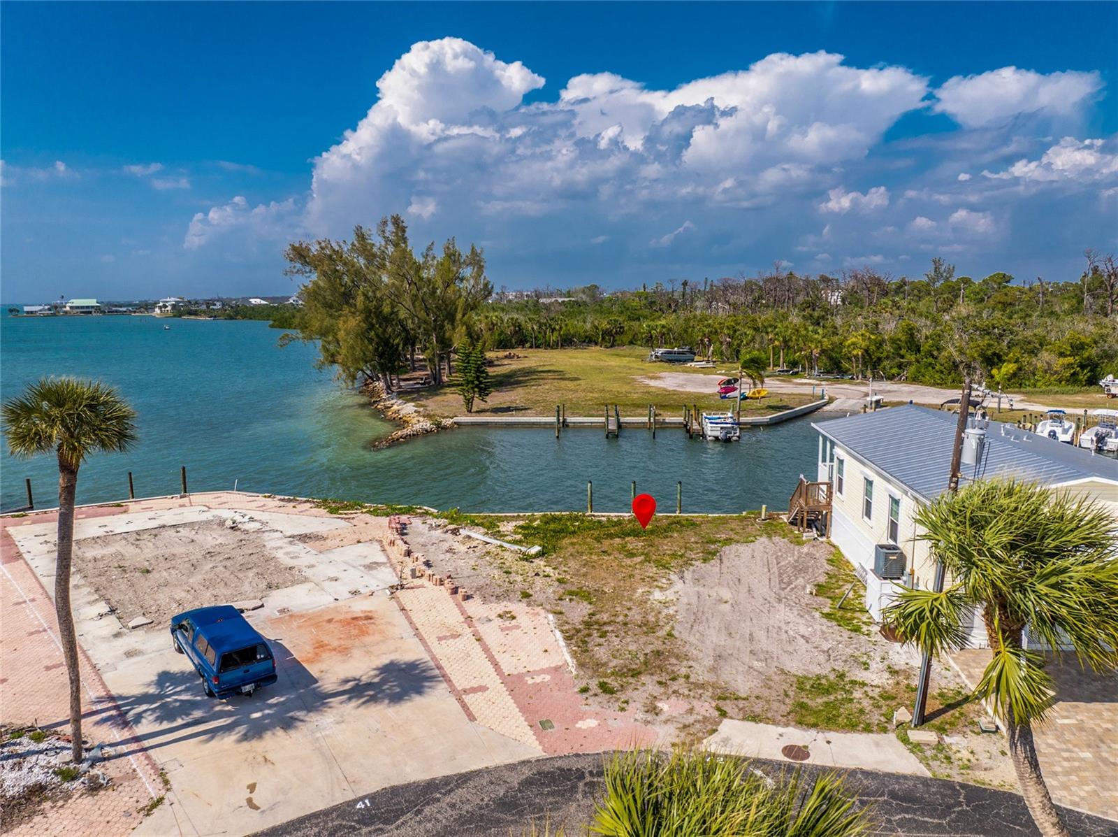 PARK POINTE MOB HME VLGE - Land